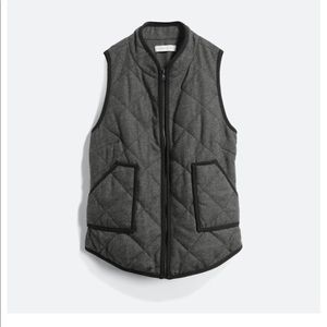 41 Hawthorn vest in black. Size XL.